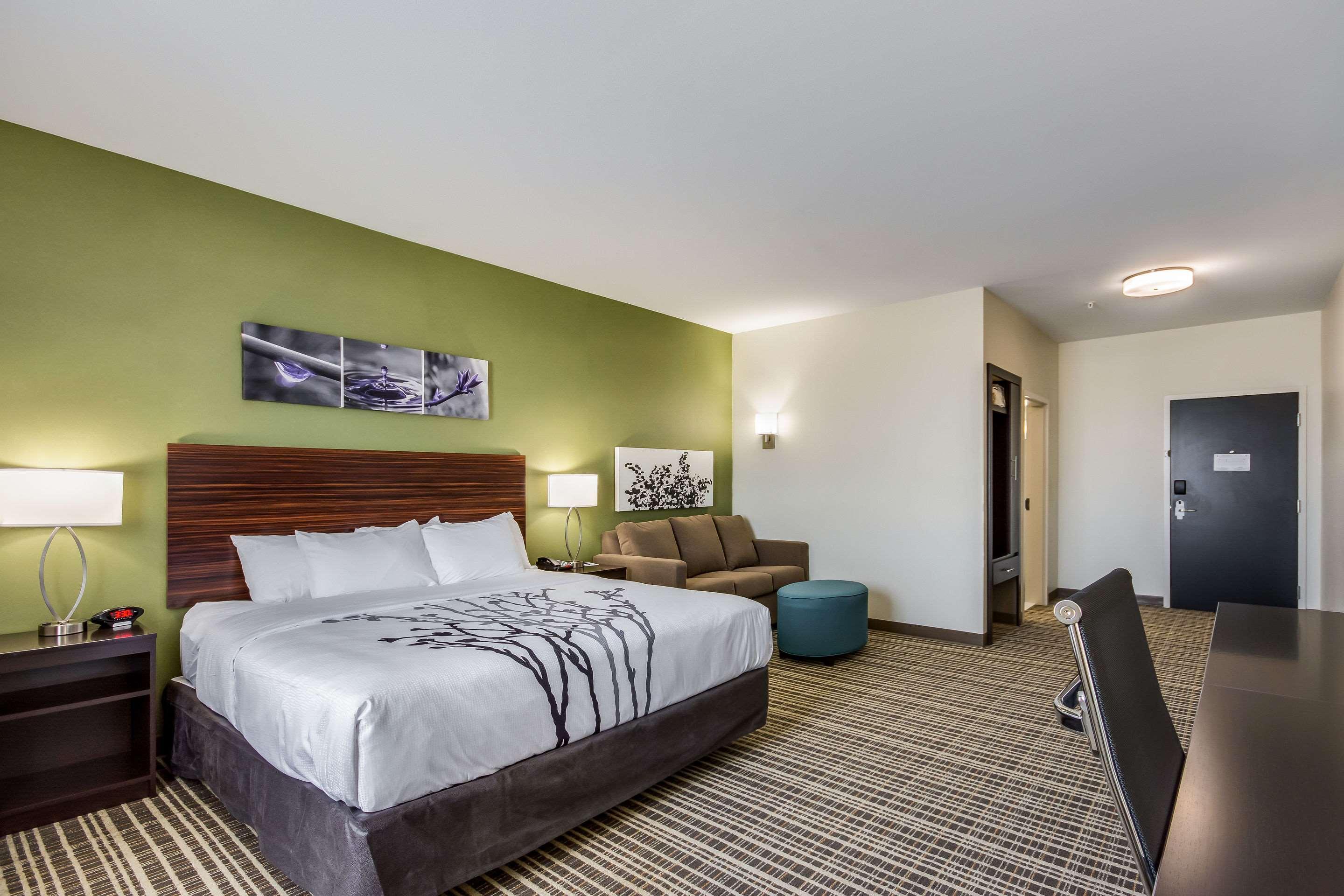 Hotel Sleep & Oklahoma 2*
