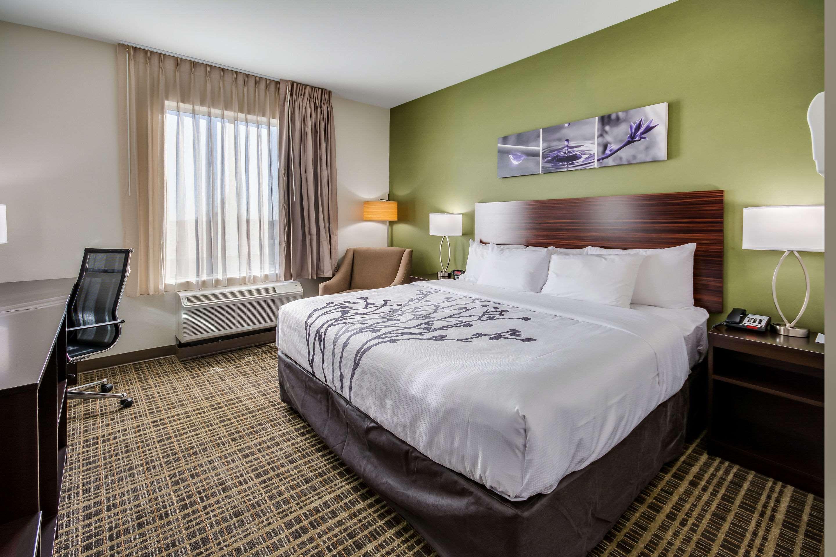 Hotel Sleep & Oklahoma Yukon